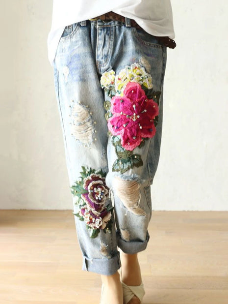 2025 Women’s Floral Embroidered Denim Jeans – Summer Casual Loose Harem Trousers – Elegant & Comfortable Fit