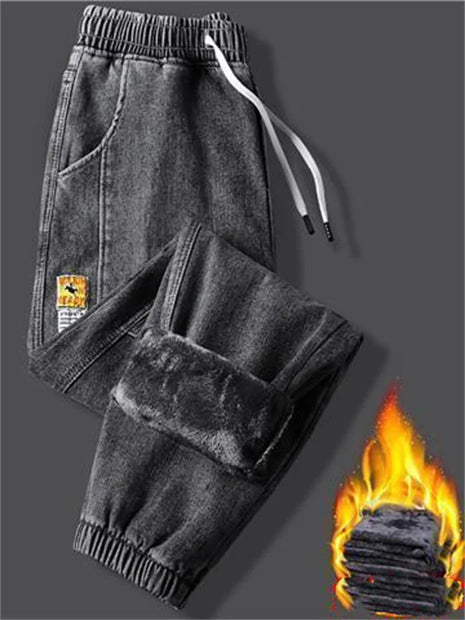 Men’s Winter Fleece-Lined Jeans – Thick Warm Denim Joggers with Cargo Pockets – Streetwear Harem Pants in Black