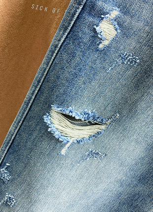 Men’s Ripped Baggy Jeans – Vintage Blue Streetwear Denim with Frayed Holes – Casual Tapered Fit Pants